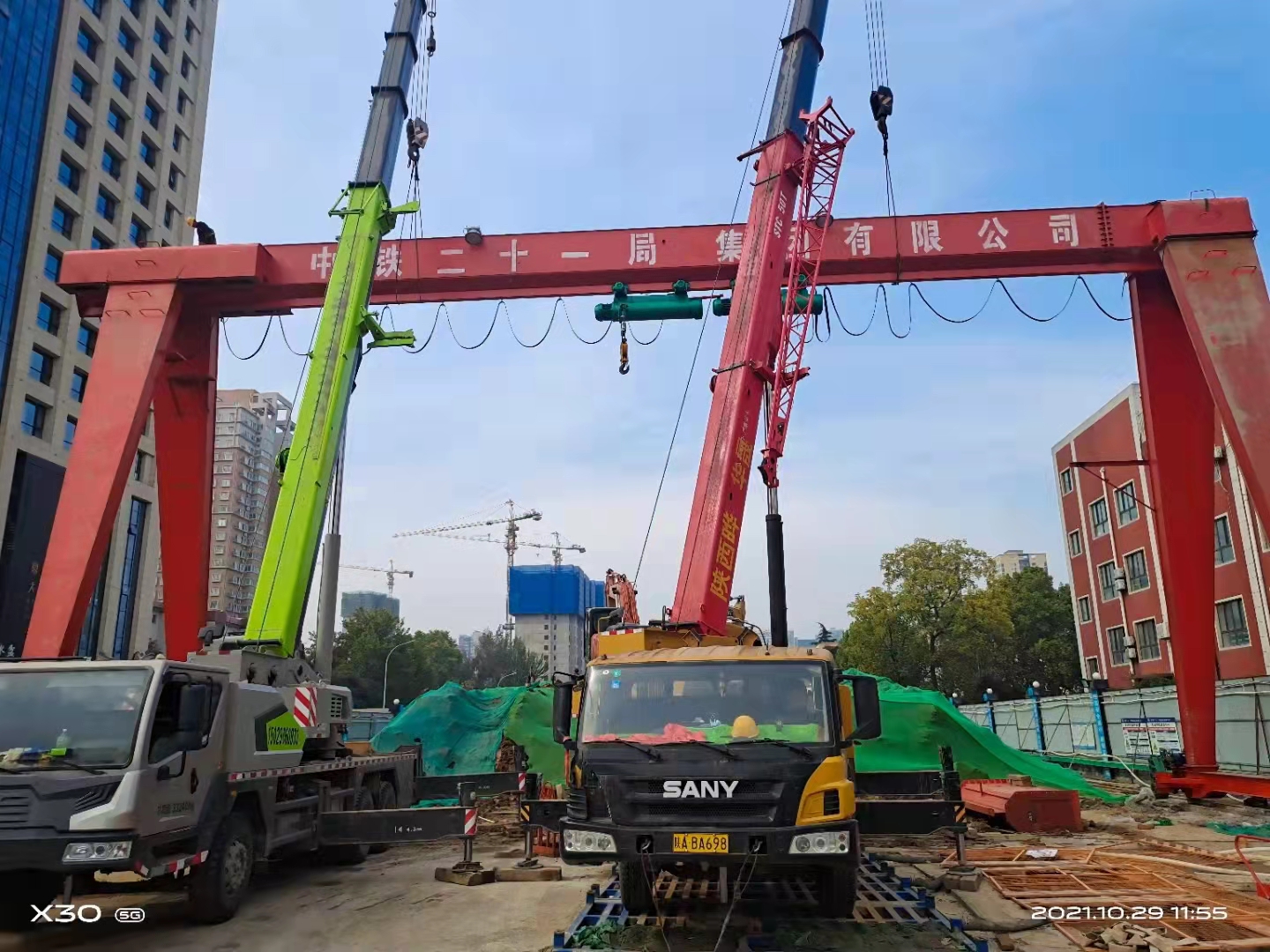 電動葫蘆單梁門式起重機