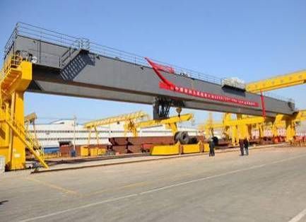 中核工業70m跨度起重機